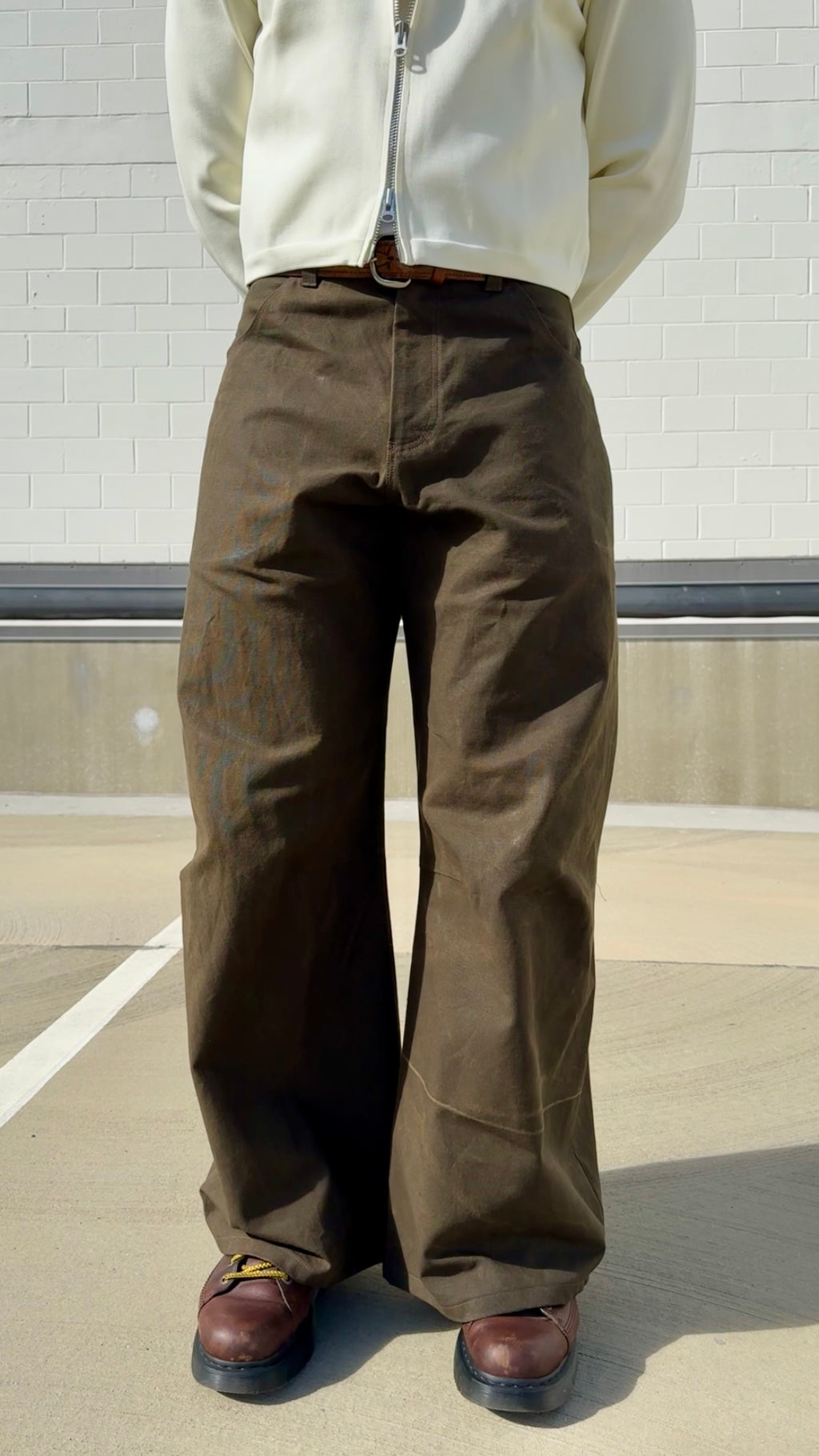 Canvas Wide Leg Knee Dart Pants